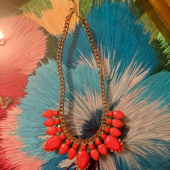 !3 for $25! Bright Pink Statement Necklace - Picture 4 of 6
